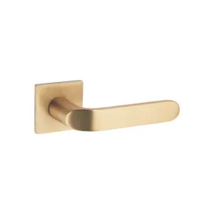 Prive Series - Brass Sqaure Lever Handle
